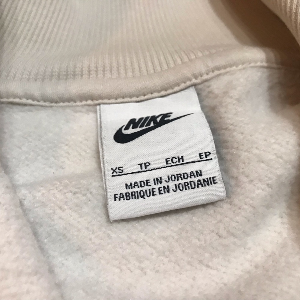 Nike Women's Phoenix Fleece Quarter-Zip Crop Sweatshirt Cream - Picture 5 of 5